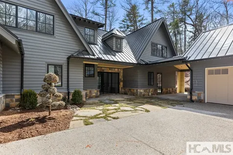 86 High Gate Drive Highlands NC 28741