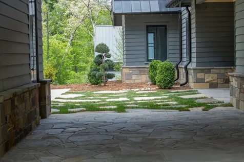 86 High Gate Drive Highlands NC 28741