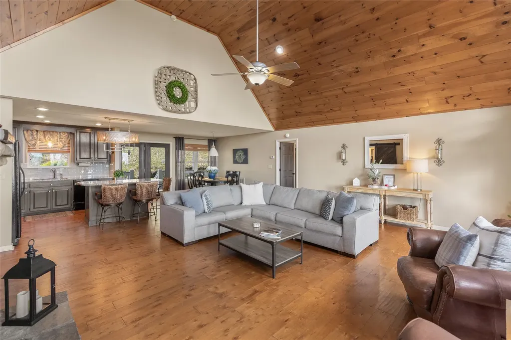 1506 Tower Road Sapphire NC 28774