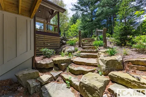 67 Chipmunk Trail Glenville NC 28736