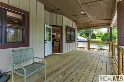 67 Chipmunk Trail Glenville NC 28736