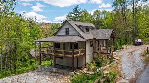 67 Chipmunk Trail Glenville NC 28736