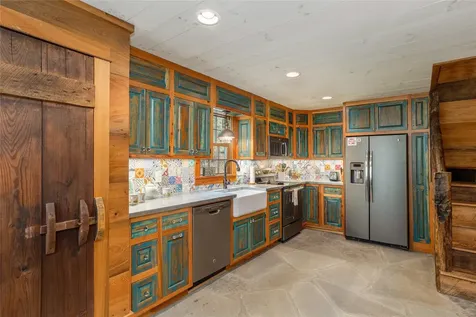 147 Hammond Road Highlands NC 28741