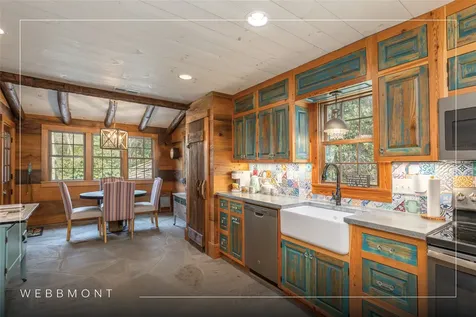 147 Hammond Road Highlands NC 28741