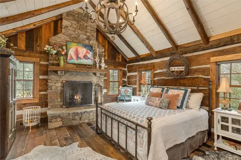 147 Hammond Road Highlands NC 28741