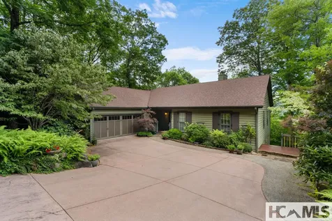 151 Birdnest Sapphire NC 28774