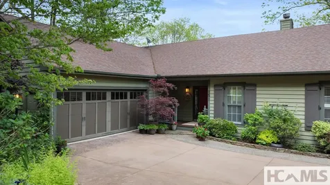 151 Birdnest Sapphire NC 28774