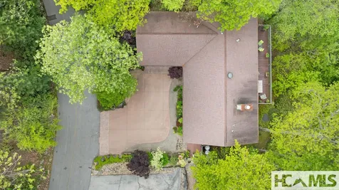 151 Birdnest Sapphire NC 28774