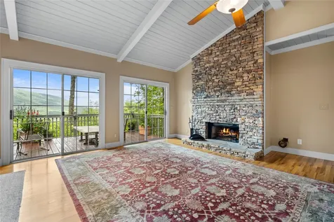 151 Birdnest Sapphire NC 28774