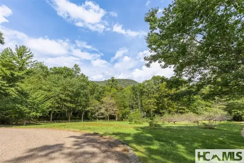 439 By Way Highlands NC 28741