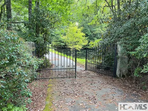 439 By Way Highlands NC 28741