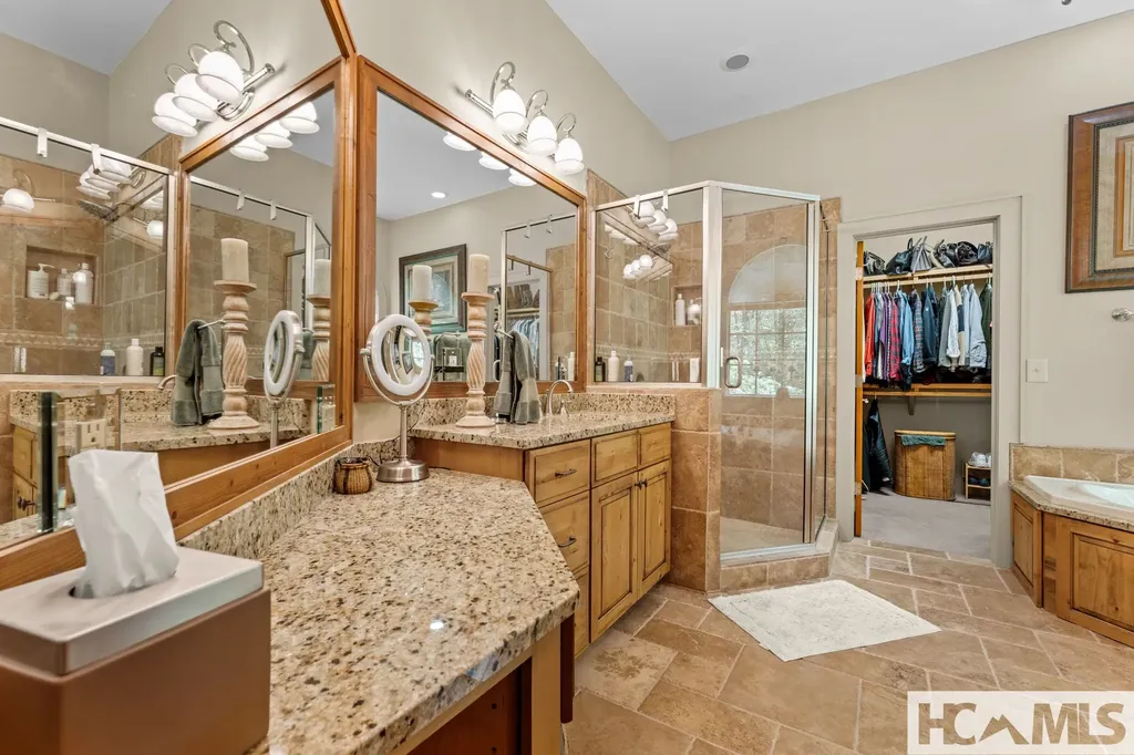 332 Streamside Drive Cashiers NC 28717