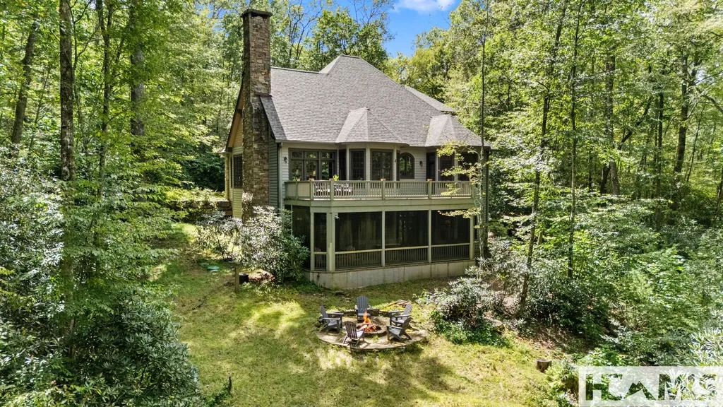 332 Streamside Drive Cashiers NC 28717