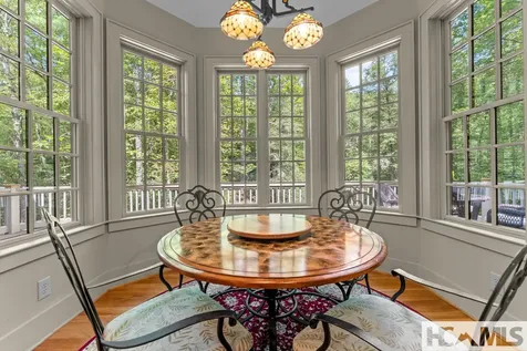 332 Streamside Drive Cashiers NC 28717