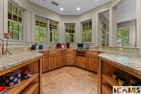332 Streamside Drive Cashiers NC 28717