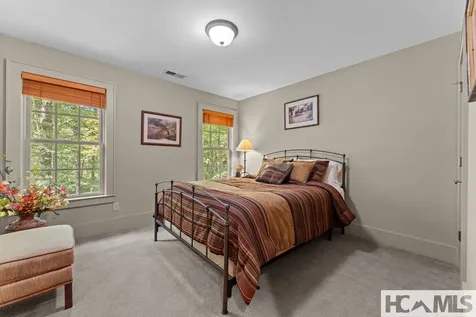 332 Streamside Drive Cashiers NC 28717
