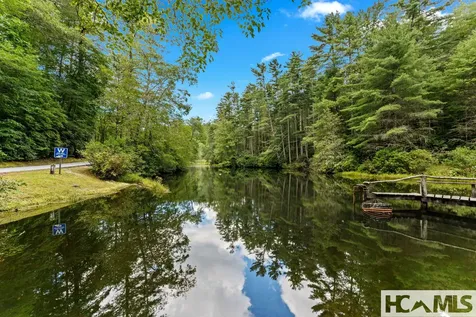 332 Streamside Drive Cashiers NC 28717
