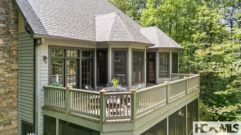 332 Streamside Drive Cashiers NC 28717