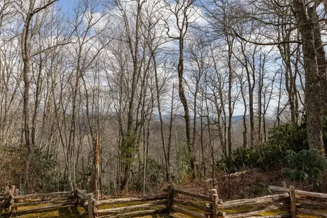 Lot 18 Piney Knob Trail Cullowhee NC 28723