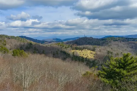 Lot 18 Piney Knob Trail Cullowhee NC 28723