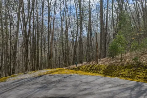 Lot 18 Piney Knob Trail Cullowhee NC 28723