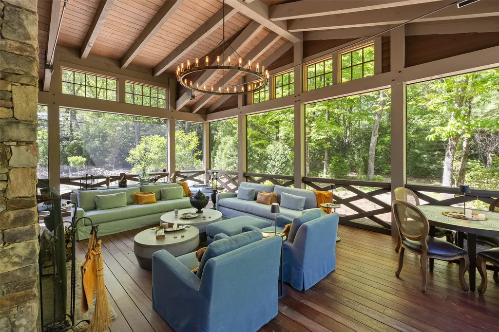 120 Split Rail Row Highlands NC 28741