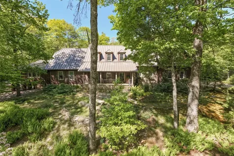 120 Split Rail Row Highlands NC 28741