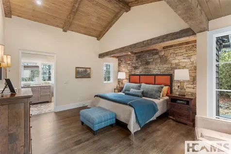 120 Split Rail Row Highlands NC 28741