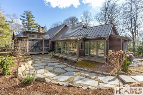 120 Split Rail Row Highlands NC 28741