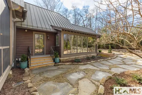 120 Split Rail Row Highlands NC 28741