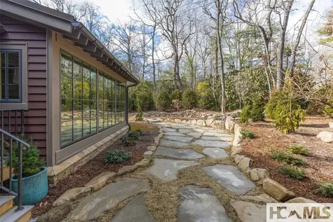 120 Split Rail Row Highlands NC 28741