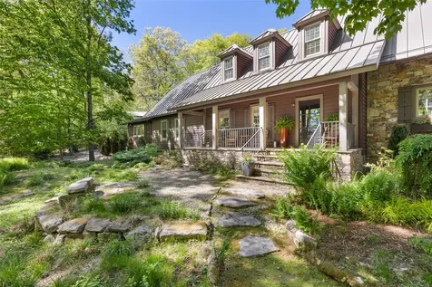 120 Split Rail Row Highlands NC 28741