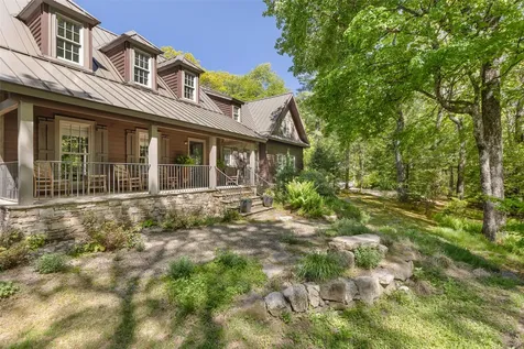120 Split Rail Row Highlands NC 28741
