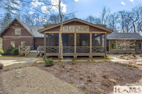120 Split Rail Row Highlands NC 28741