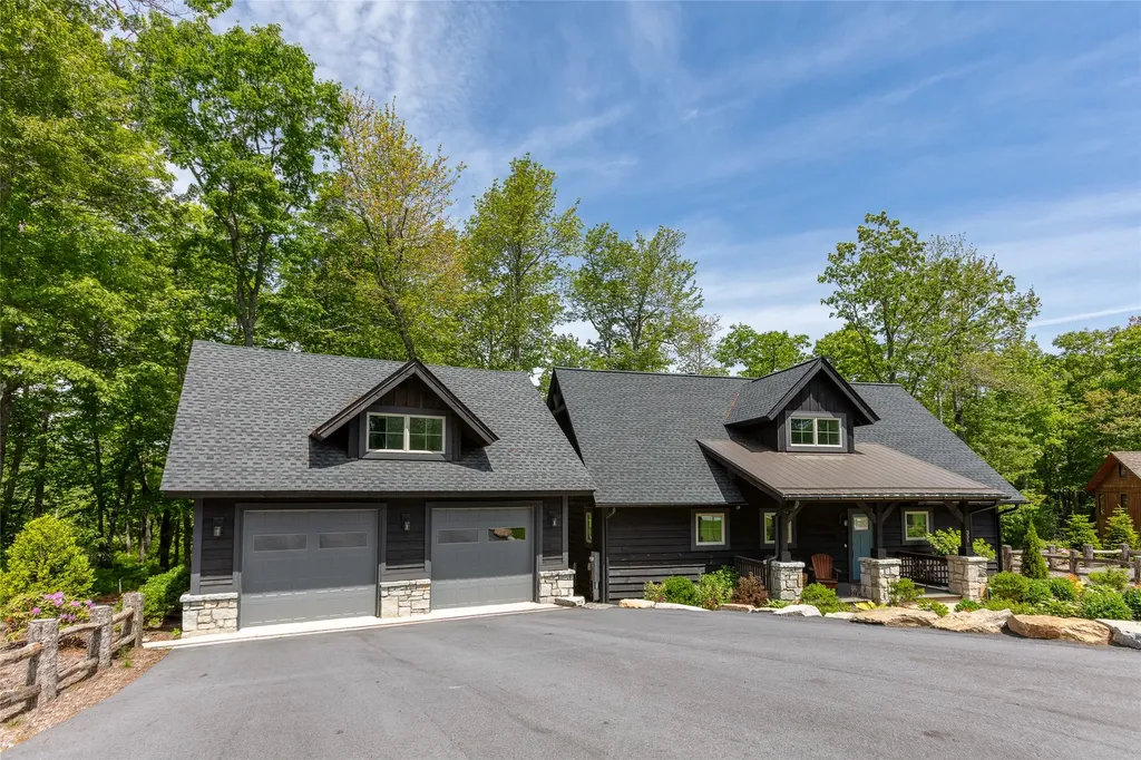 351 Outpost Trail Glenville NC 28736