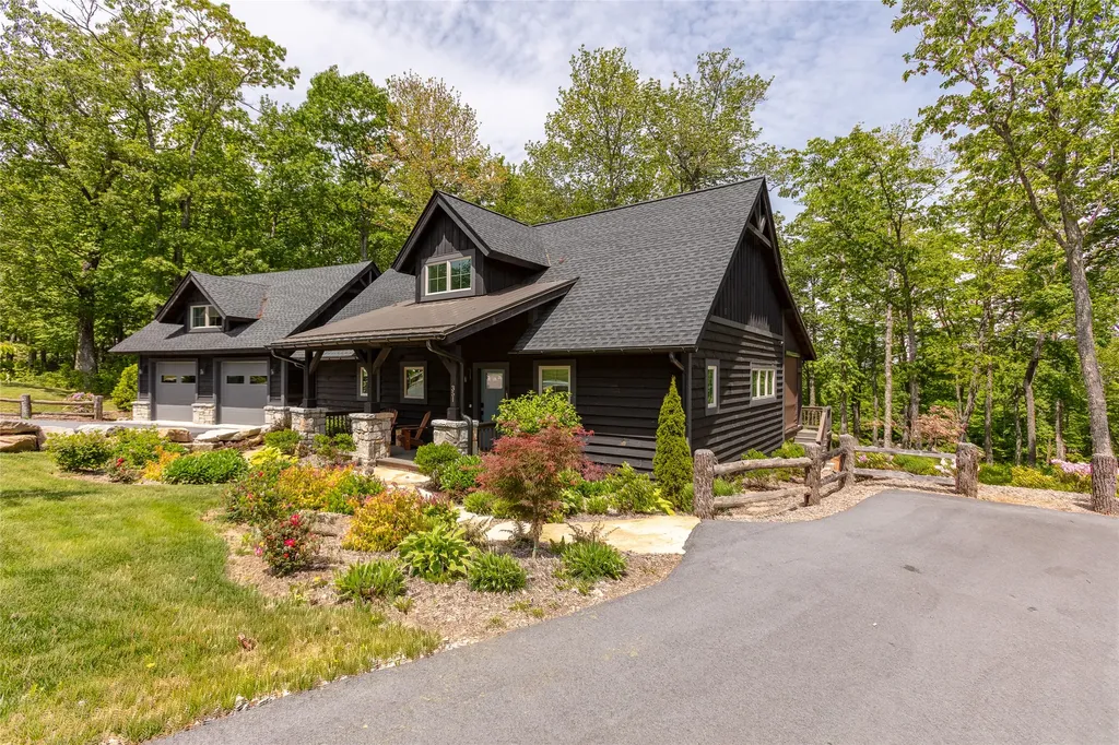 351 Outpost Trail Glenville NC 28736