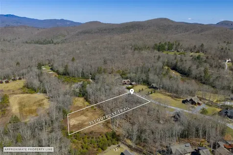 351 Outpost Trail Glenville NC 28736