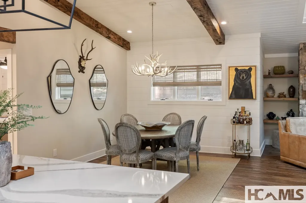 462 Mirror Lake Road Highlands NC 28741