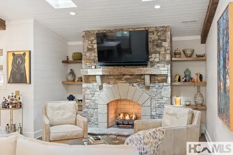 462 Mirror Lake Road Highlands NC 28741