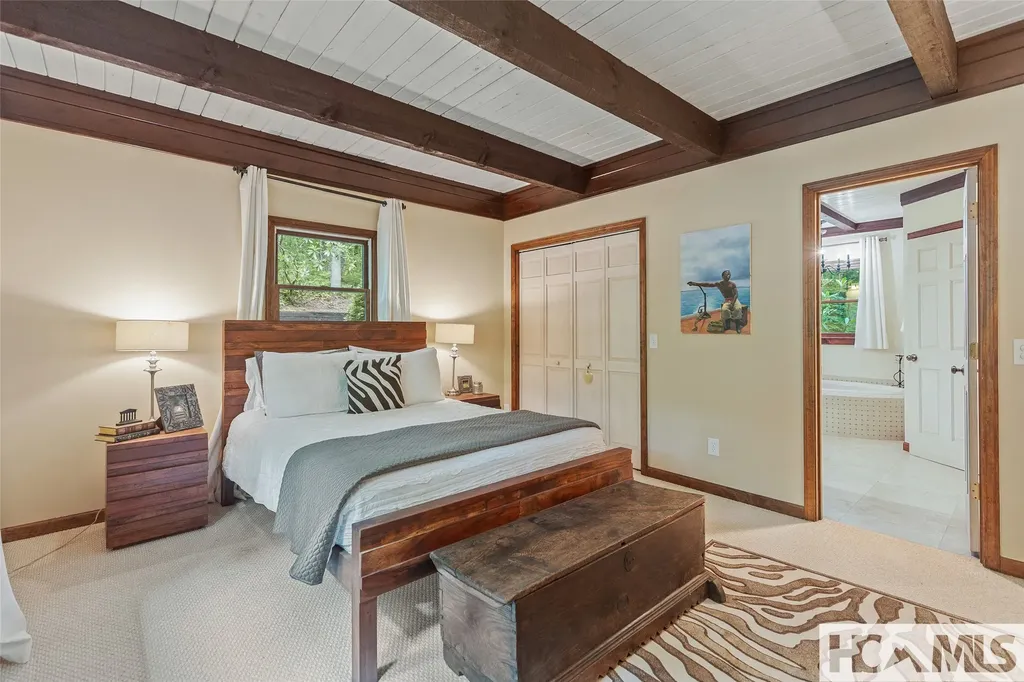 1100 Claire Lane Highlands NC 28741