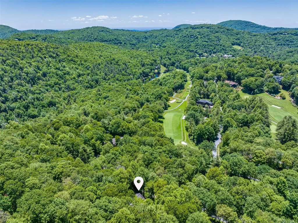 1100 Claire Lane Highlands NC 28741