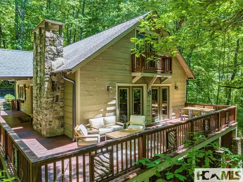 1100 Claire Lane Highlands NC 28741