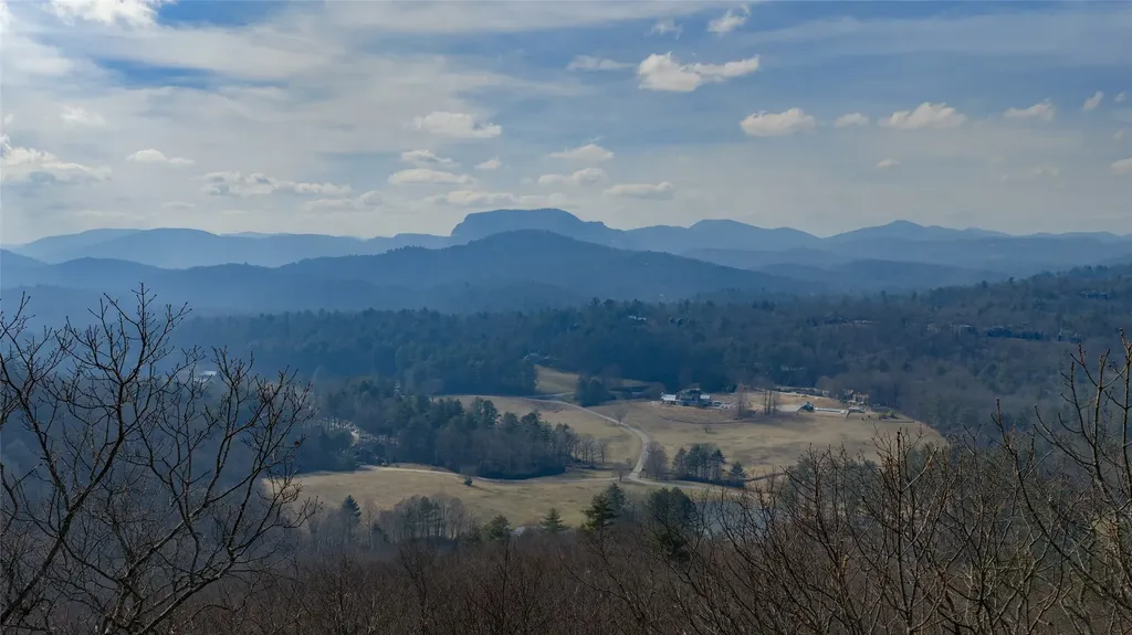 ME-11 Rockcress Road Cashiers NC 28717