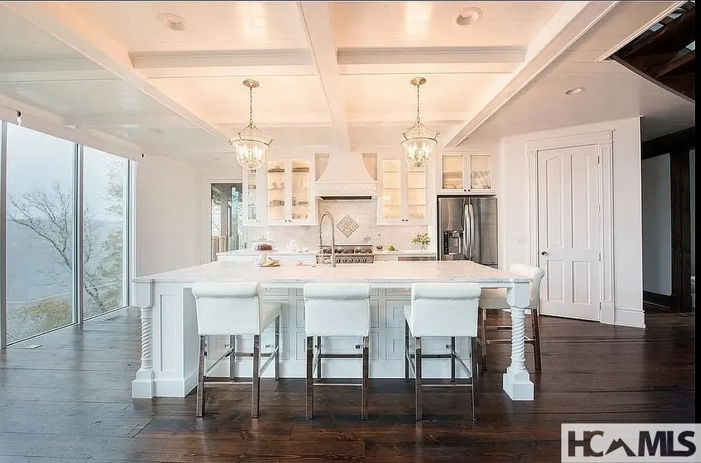 938 Shepherds Gap Road Cullowhee NC 28723