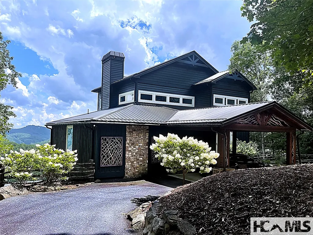 938 Shepherds Gap Road Cullowhee NC 28723