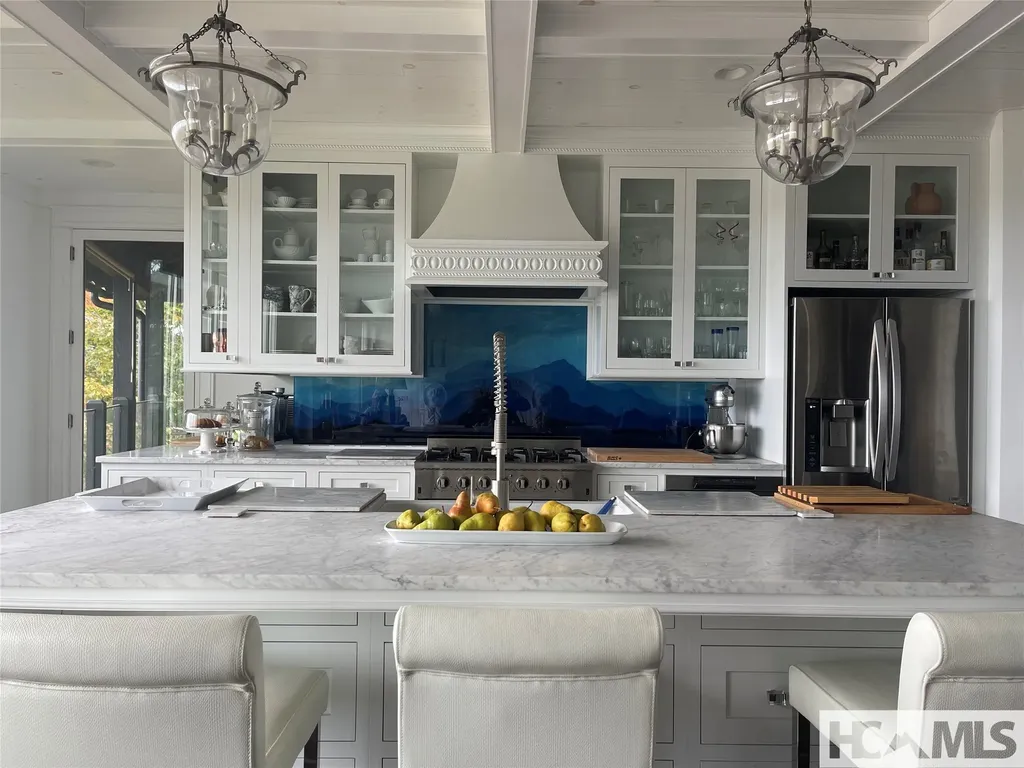 938 Shepherds Gap Road Cullowhee NC 28723