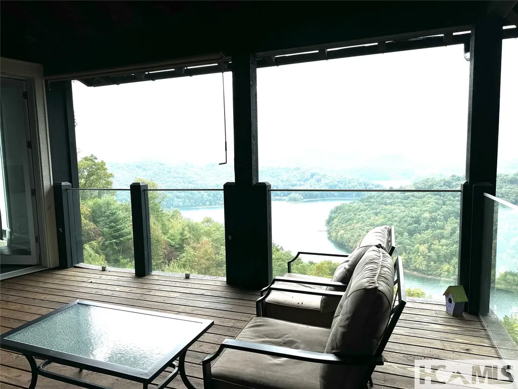 938 Shepherds Gap Road Cullowhee NC 28723