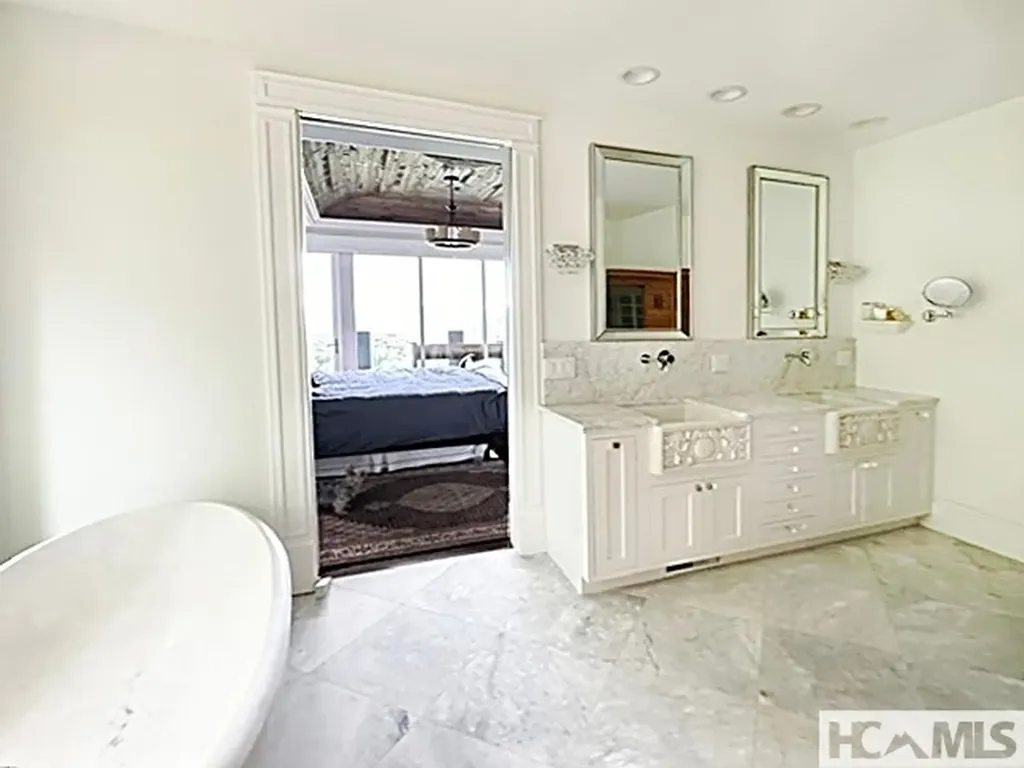 938 Shepherds Gap Road Cullowhee NC 28723