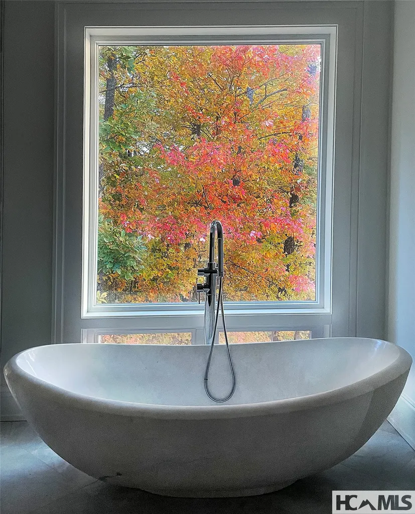 938 Shepherds Gap Road Cullowhee NC 28723