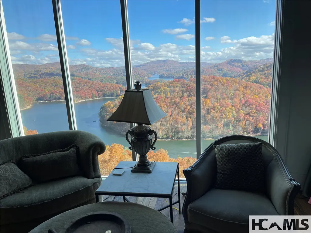 938 Shepherds Gap Road Cullowhee NC 28723